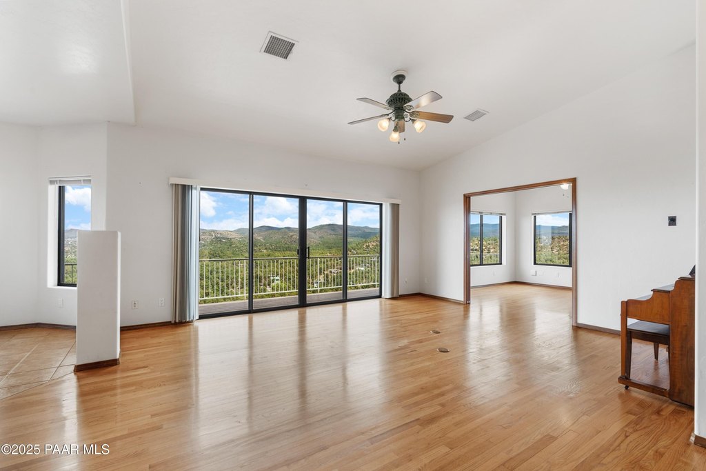 Prescott, Arizona, 86303, United States, 3 Bedrooms Bedrooms, ,3.5 BathroomsBathrooms,Residential,Forsale,1929268