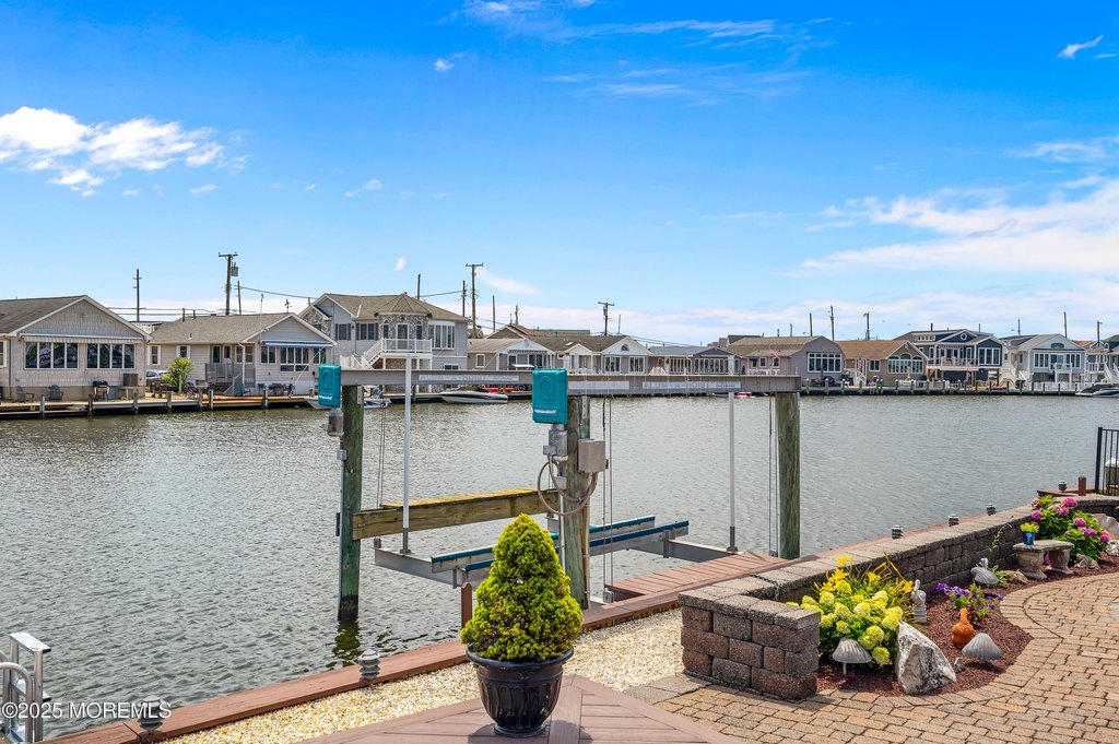 Lavallette, New Jersey, 08735, United States, 4 Bedrooms Bedrooms, ,3 BathroomsBathrooms,Residential,Forsale,1922713