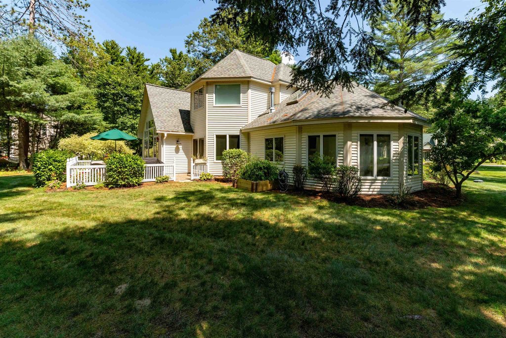Hales Location, New Hampshire, 03860, United States, 3 Bedrooms Bedrooms, ,2.5 BathroomsBathrooms,Residential,Forsale,1941245