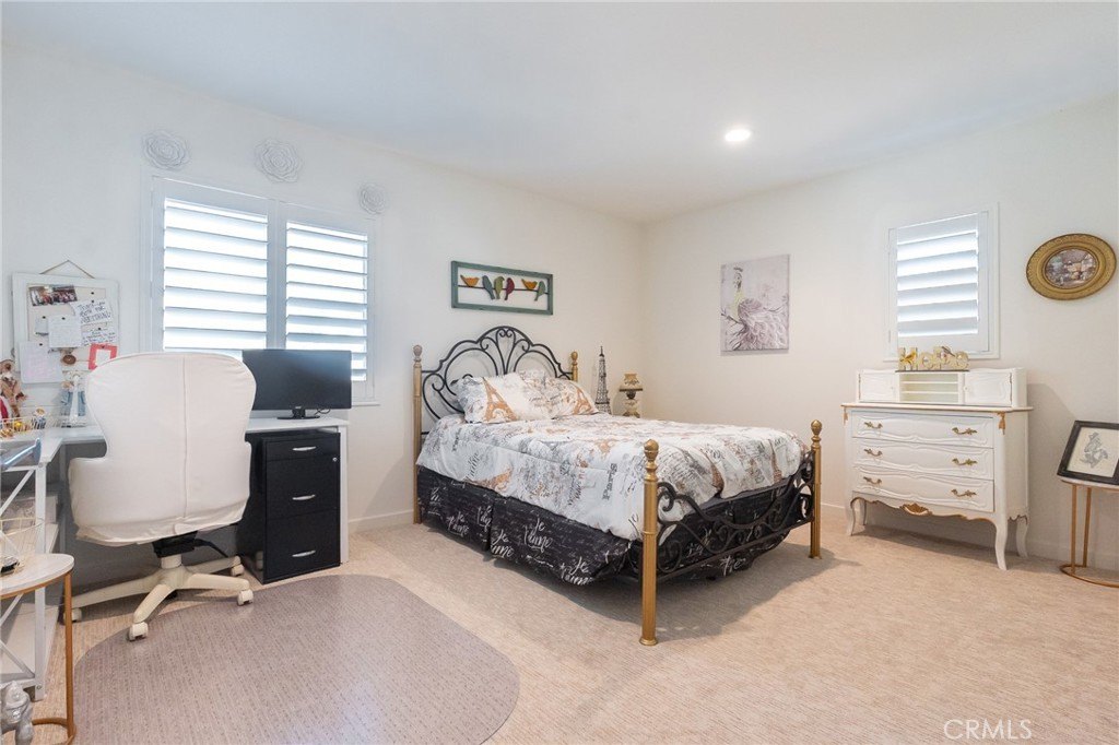 Highland, California, 92346, United States, 5 Bedrooms Bedrooms, ,4 BathroomsBathrooms,Residential,Forsale,1908962