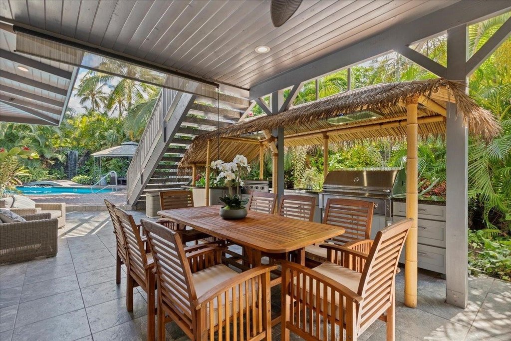 Kihei, Hawaii, 96753, United States, 5 Bedrooms Bedrooms, ,6 BathroomsBathrooms,Residential,Forsale,1944118
