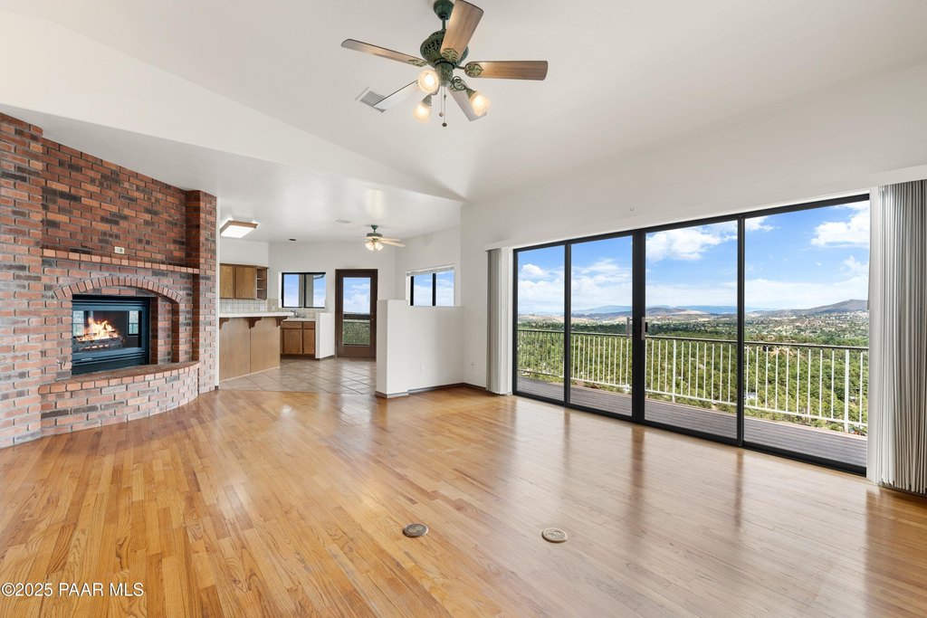 Prescott, Arizona, 86303, United States, 3 Bedrooms Bedrooms, ,3.5 BathroomsBathrooms,Residential,Forsale,1929268
