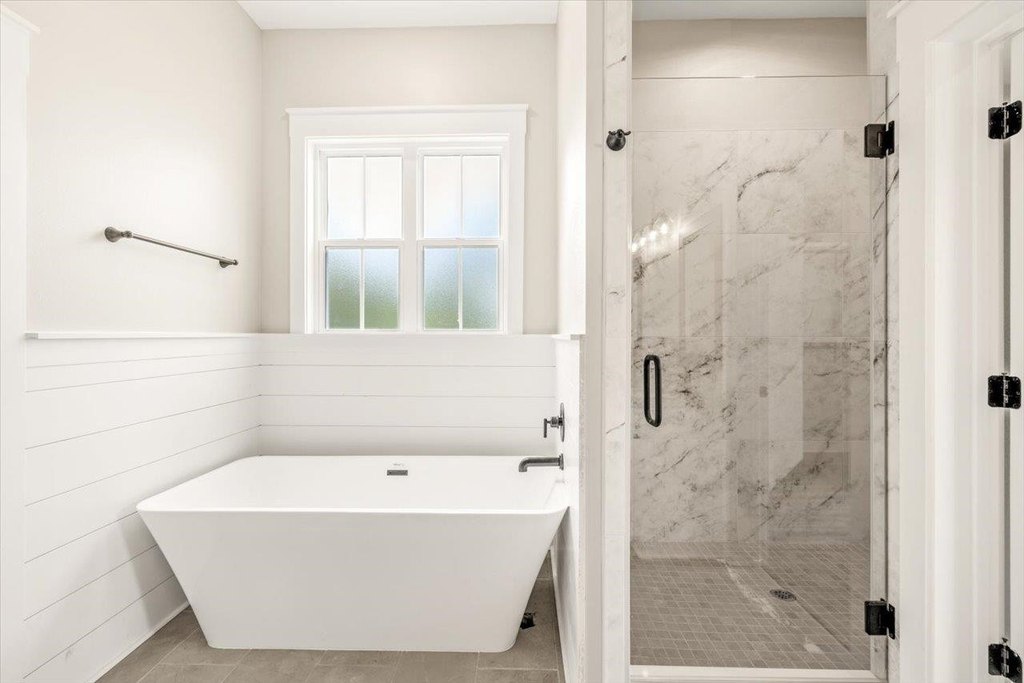 Tallahassee, Florida, 32311, United States, 3 Bedrooms Bedrooms, ,2 BathroomsBathrooms,Residential,Forsale,1968316