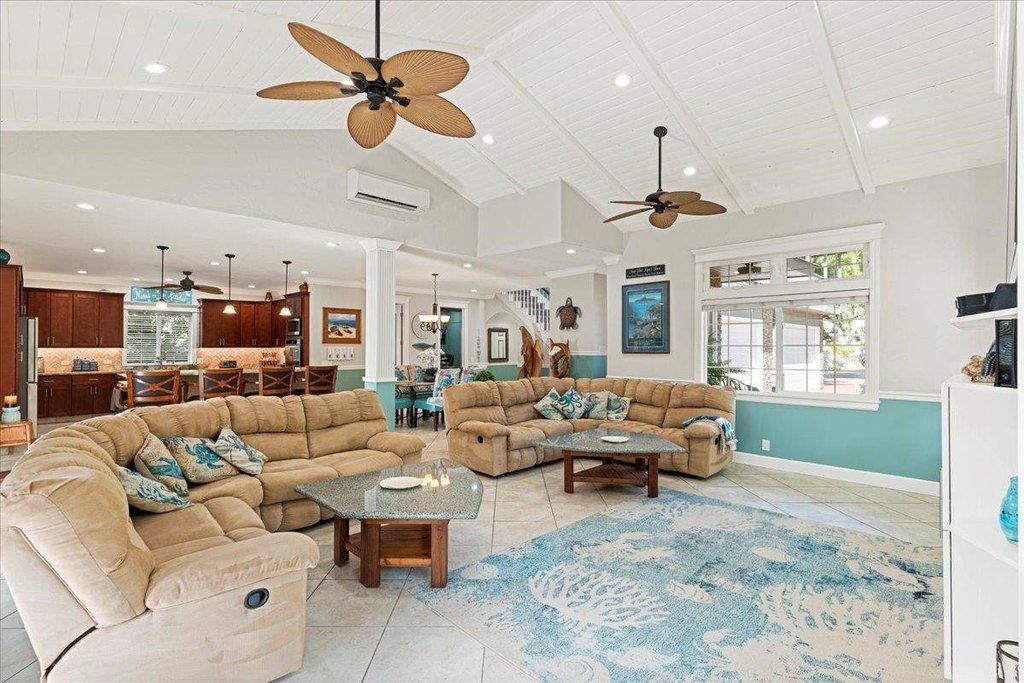 Kihei, Hawaii, 96753, United States, 5 Bedrooms Bedrooms, ,6 BathroomsBathrooms,Residential,Forsale,1944118