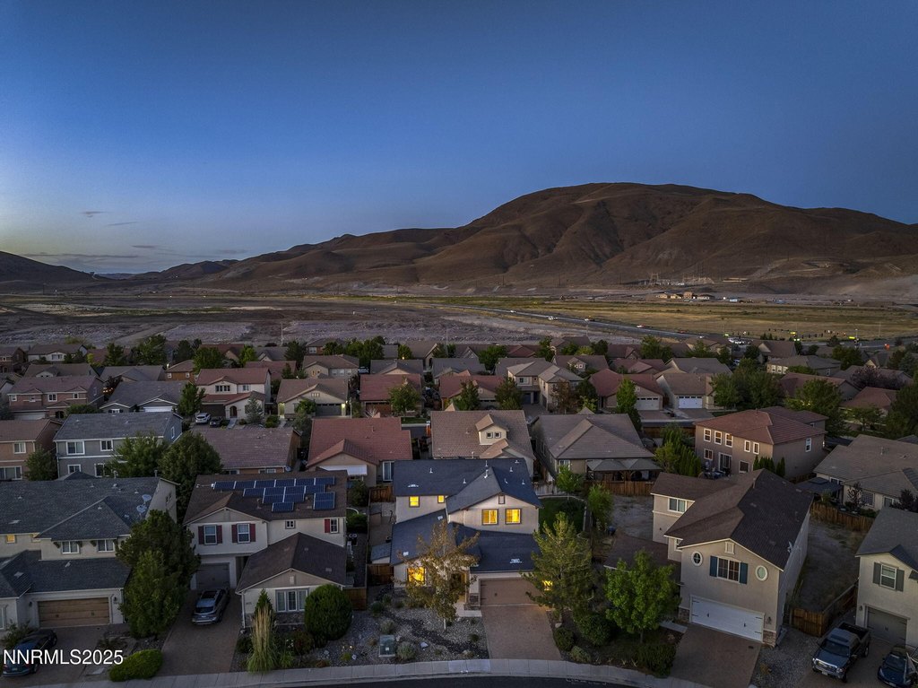 Reno, Nevada, 89521, United States, 4 Bedrooms Bedrooms, ,2.5 BathroomsBathrooms,Residential,Forsale,1936774