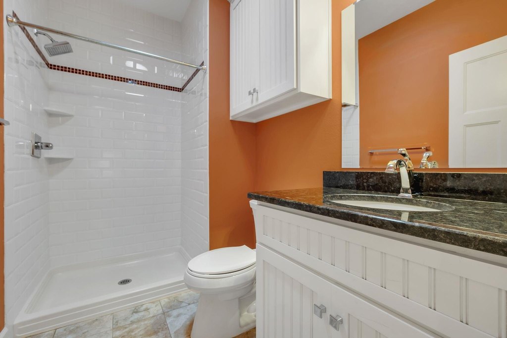 Tallahassee, Florida, 32312, United States, 4 Bedrooms Bedrooms, ,3 BathroomsBathrooms,Residential,Forsale,1946732