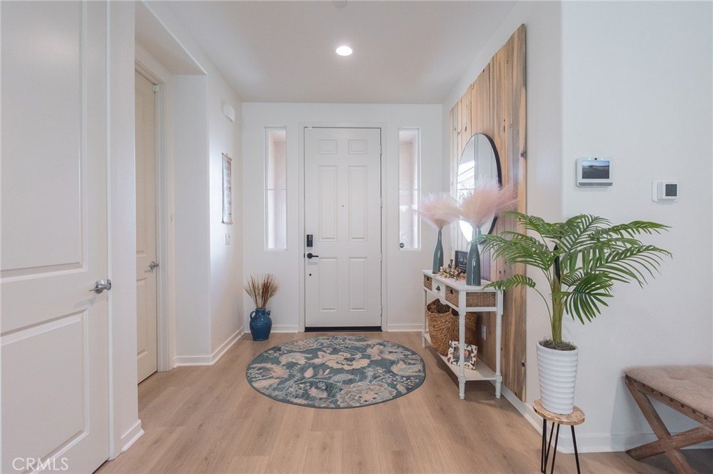 Highland, California, 92346, United States, 5 Bedrooms Bedrooms, ,4 BathroomsBathrooms,Residential,Forsale,1908962