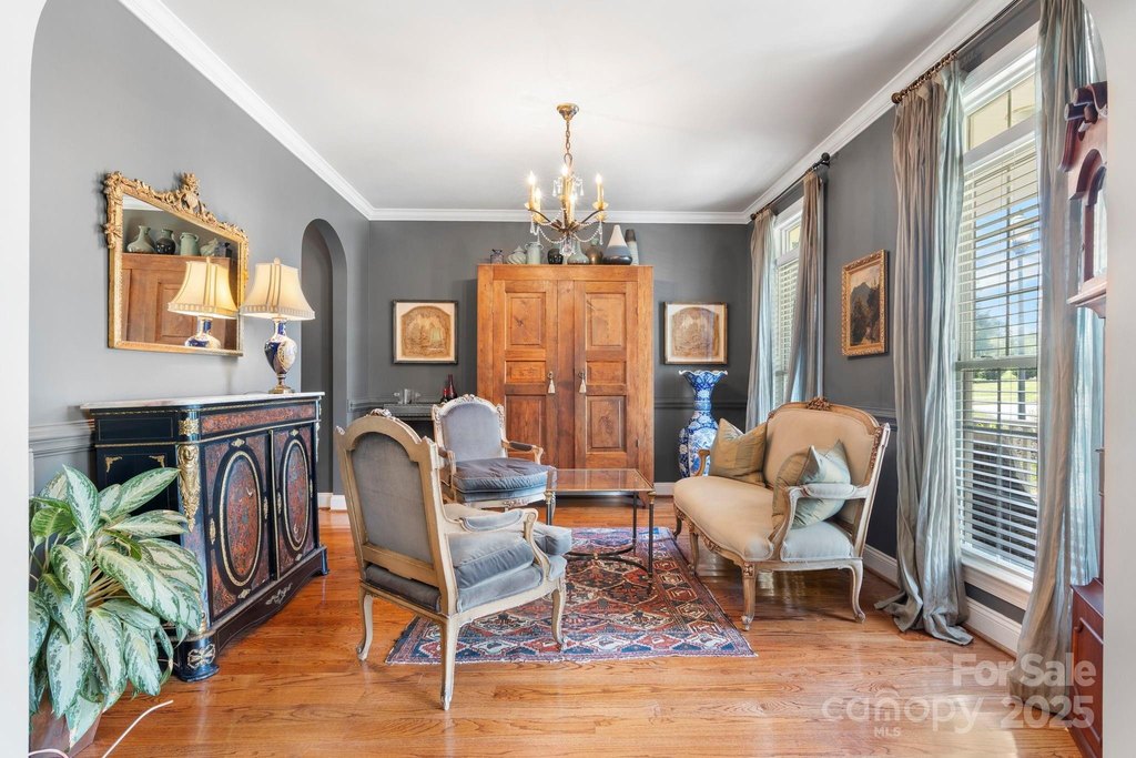 Hickory, North Carolina, 28601, United States, 4 Bedrooms Bedrooms, ,3.5 BathroomsBathrooms,Residential,Forsale,1934926