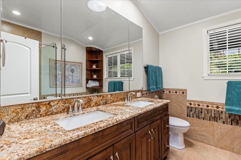 Kihei, Hawaii, 96753, United States, 5 Bedrooms Bedrooms, ,6 BathroomsBathrooms,Residential,Forsale,1944118