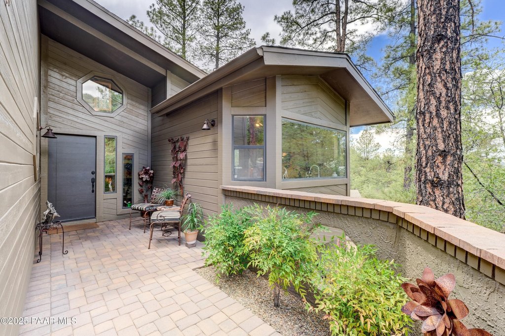 Prescott, Arizona, 86303, United States, 2 Bedrooms Bedrooms, ,2 BathroomsBathrooms,Residential,Forsale,1929273