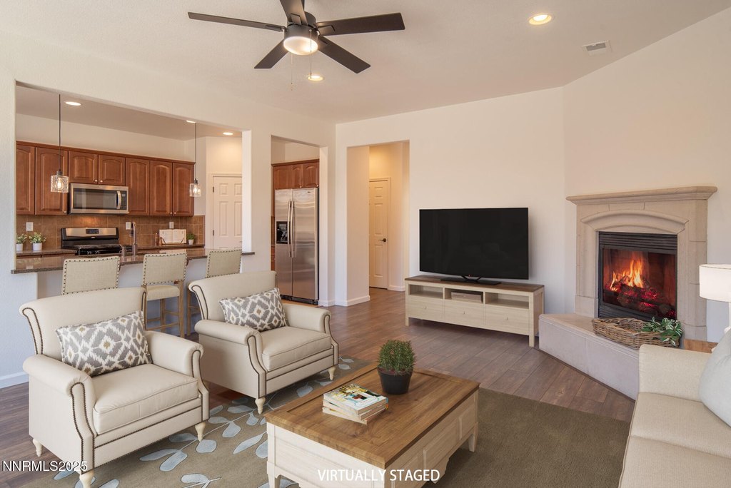 Reno, Nevada, 89521, United States, 4 Bedrooms Bedrooms, ,2.5 BathroomsBathrooms,Residential,Forsale,1936774