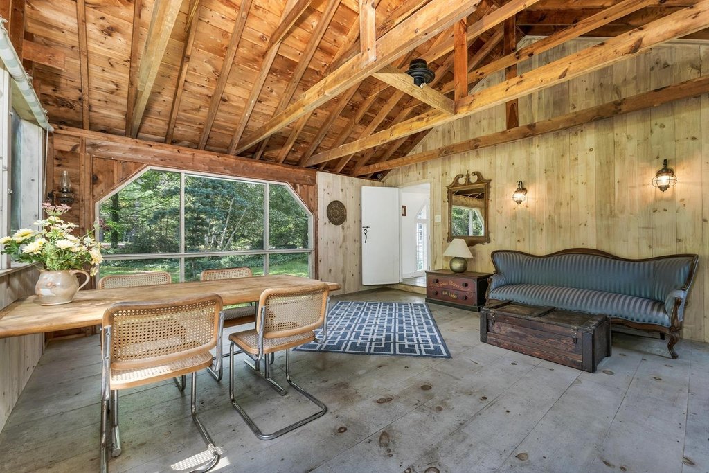 Weare, New Hampshire, 03281, United States, 3 Bedrooms Bedrooms, ,2 BathroomsBathrooms,Residential,Forsale,1952919