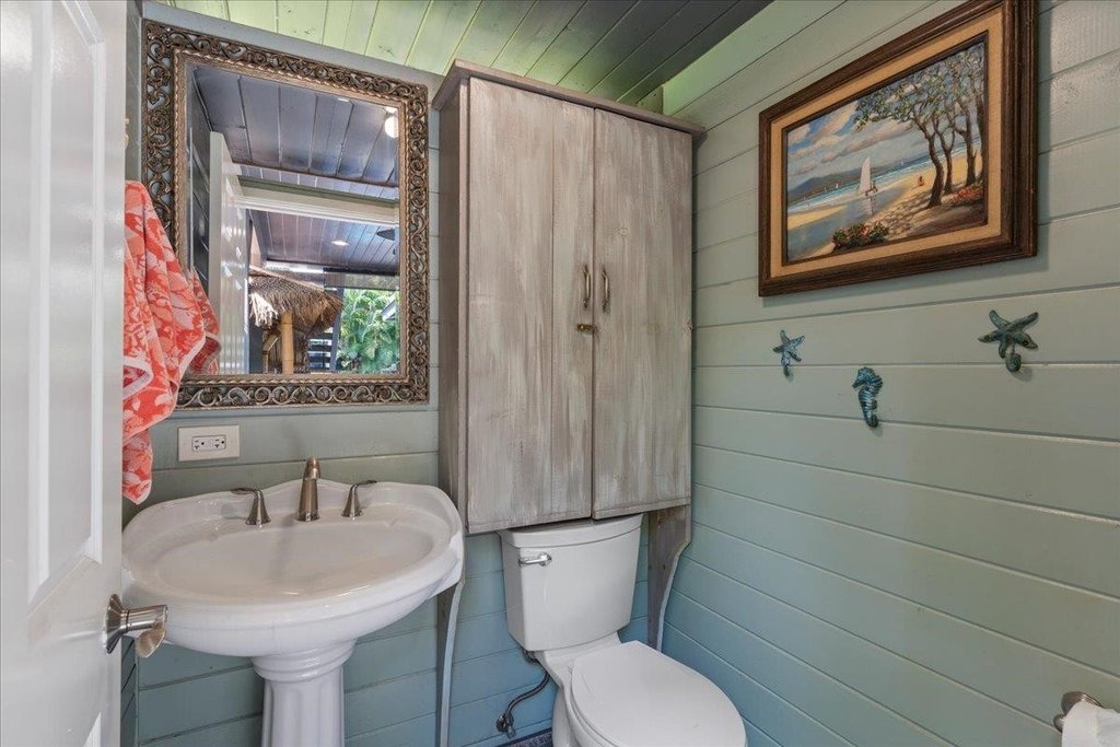 Kihei, Hawaii, 96753, United States, 5 Bedrooms Bedrooms, ,6 BathroomsBathrooms,Residential,Forsale,1944118
