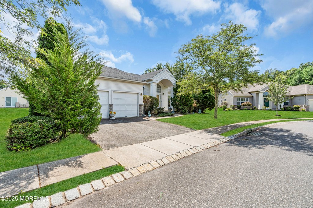 Manchester, New Jersey, 08759, United States, 3 Bedrooms Bedrooms, ,2 BathroomsBathrooms,Residential,Forsale,1946401