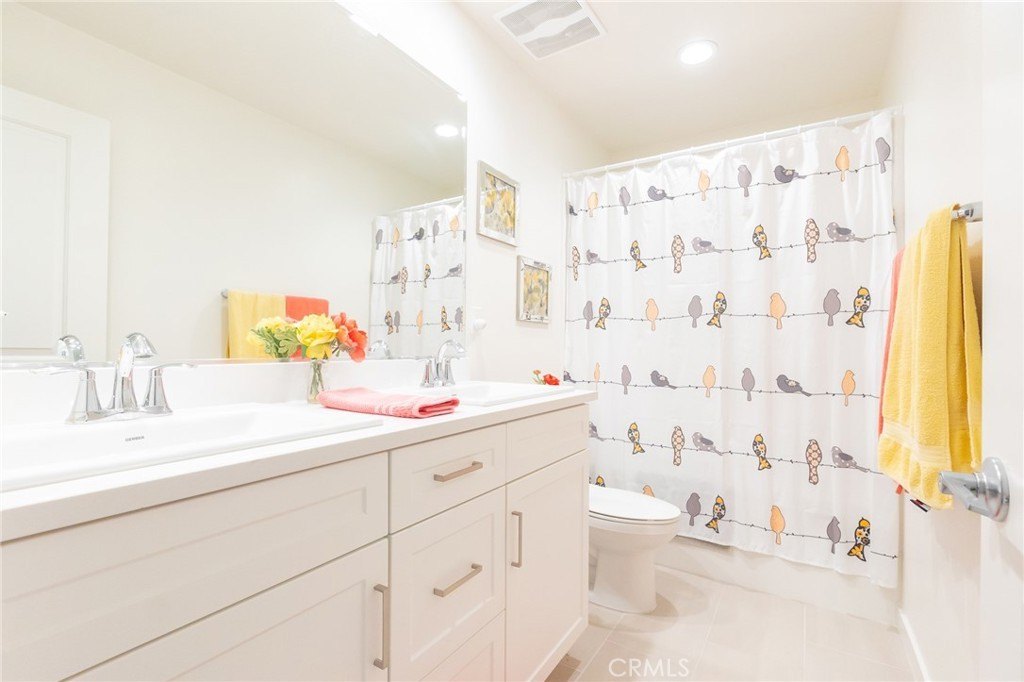 Highland, California, 92346, United States, 5 Bedrooms Bedrooms, ,4 BathroomsBathrooms,Residential,Forsale,1908962