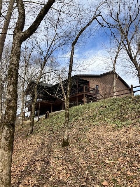 Celina, Tennessee, 38551, United States, 3 Bedrooms Bedrooms, ,2 BathroomsBathrooms,Residential,Forsale,1929825