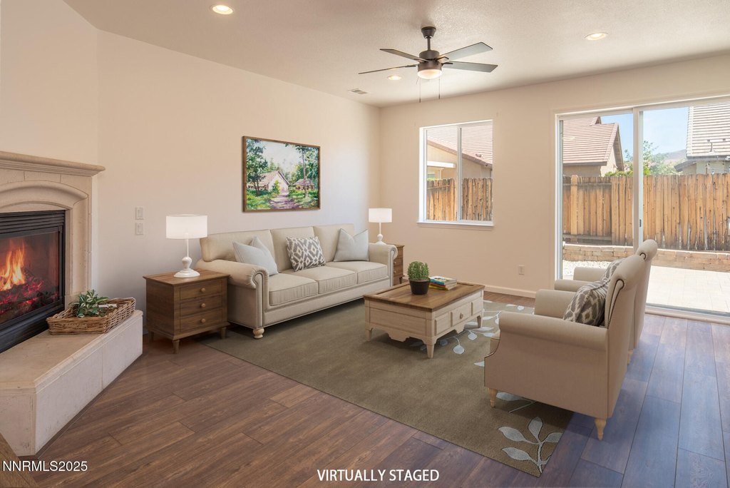 Reno, Nevada, 89521, United States, 4 Bedrooms Bedrooms, ,2.5 BathroomsBathrooms,Residential,Forsale,1936774