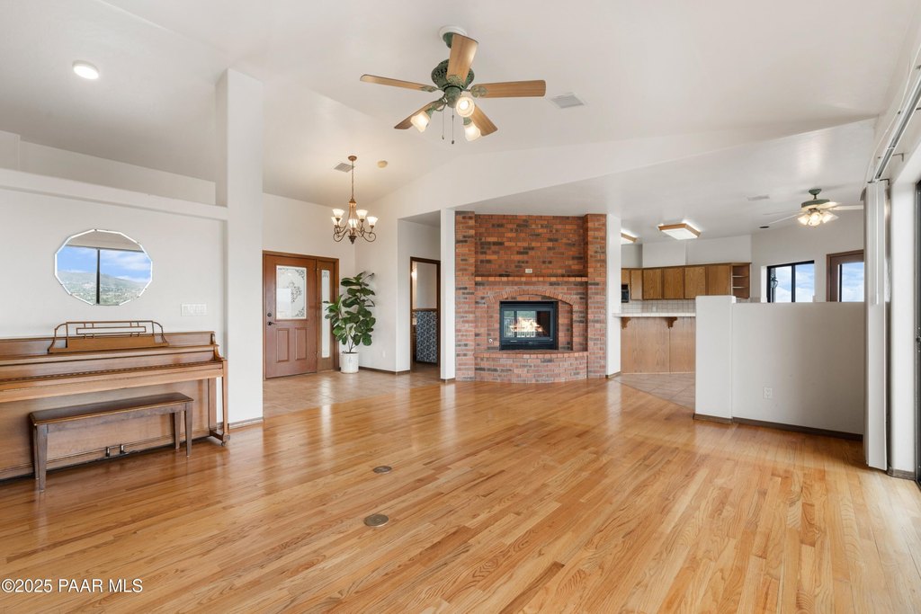 Prescott, Arizona, 86303, United States, 3 Bedrooms Bedrooms, ,3.5 BathroomsBathrooms,Residential,Forsale,1929268