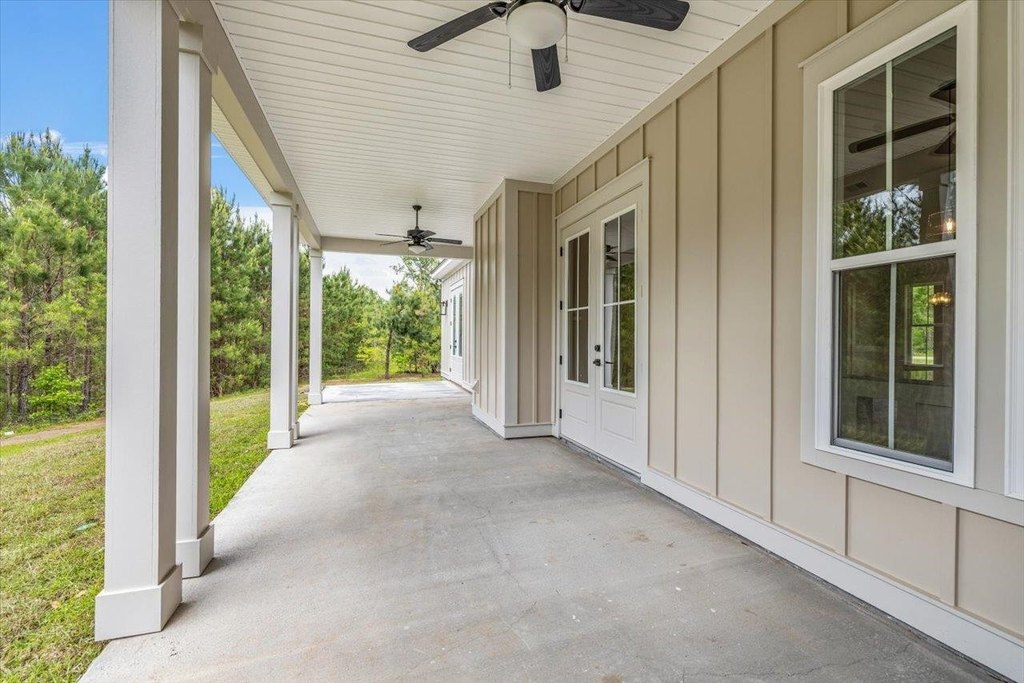 Tallahassee, Florida, 32311, United States, 3 Bedrooms Bedrooms, ,2 BathroomsBathrooms,Residential,Forsale,1968316