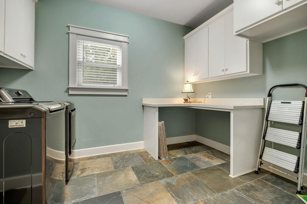 Tallahassee, Florida, 32312, United States, 4 Bedrooms Bedrooms, ,3 BathroomsBathrooms,Residential,Forsale,1946732