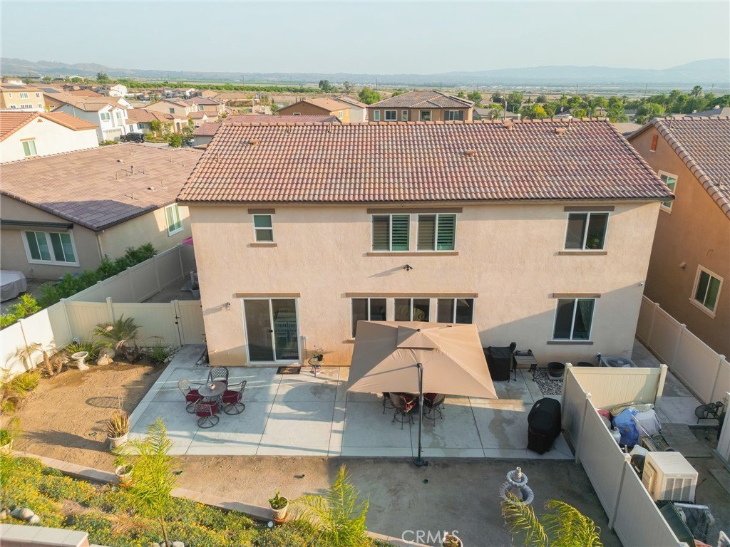 Highland, California, 92346, United States, 5 Bedrooms Bedrooms, ,4 BathroomsBathrooms,Residential,Forsale,1908962
