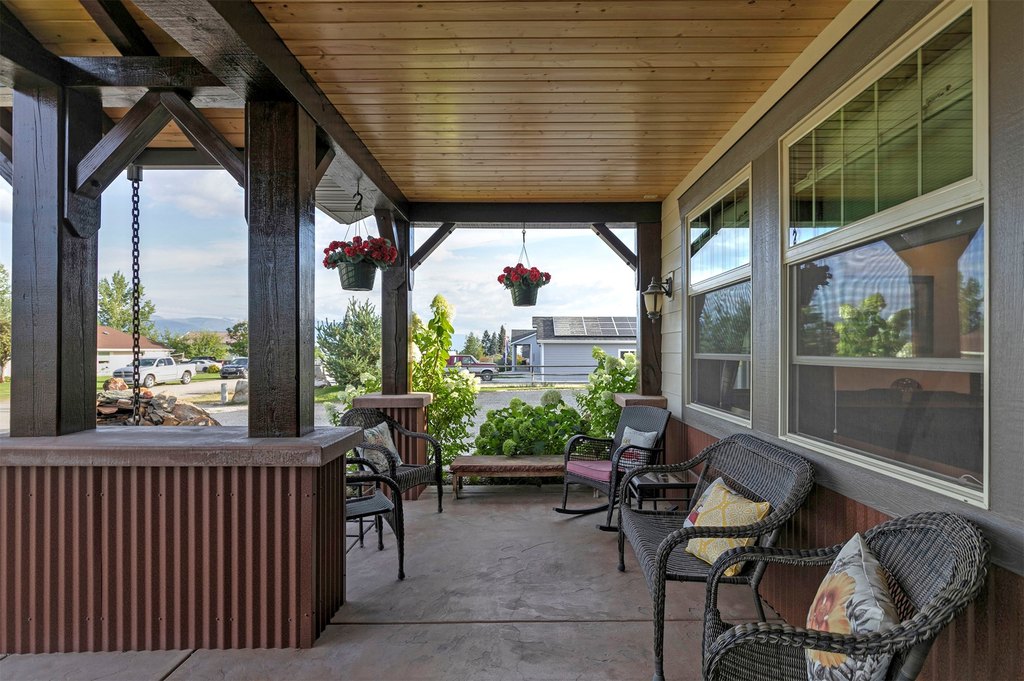 Corvallis, Montana, 59828, United States, 4 Bedrooms Bedrooms, ,3.5 BathroomsBathrooms,Residential,Forsale,1944296