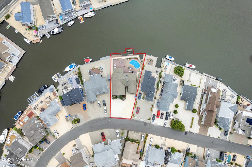 Lavallette, New Jersey, 08735, United States, 4 Bedrooms Bedrooms, ,3 BathroomsBathrooms,Residential,Forsale,1922713