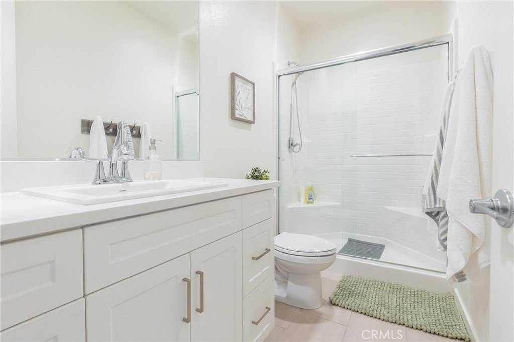 Highland, California, 92346, United States, 5 Bedrooms Bedrooms, ,4 BathroomsBathrooms,Residential,Forsale,1908962