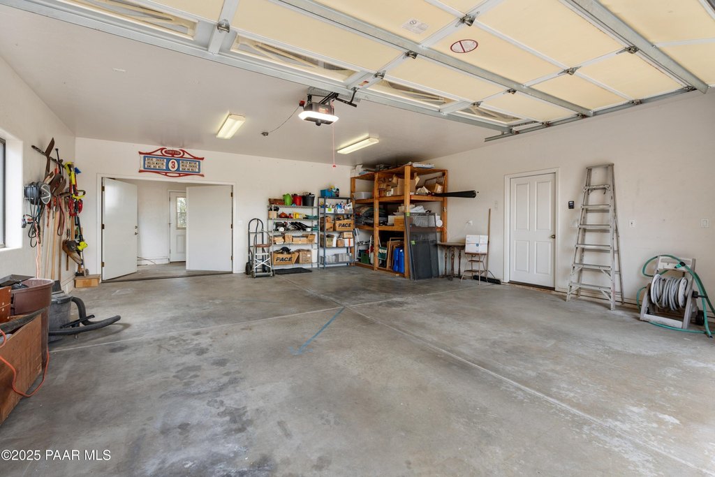 Prescott, Arizona, 86303, United States, 3 Bedrooms Bedrooms, ,3.5 BathroomsBathrooms,Residential,Forsale,1929268