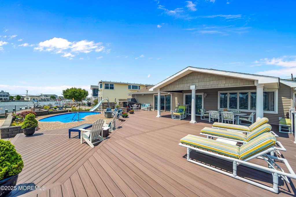Lavallette, New Jersey, 08735, United States, 4 Bedrooms Bedrooms, ,3 BathroomsBathrooms,Residential,Forsale,1922713