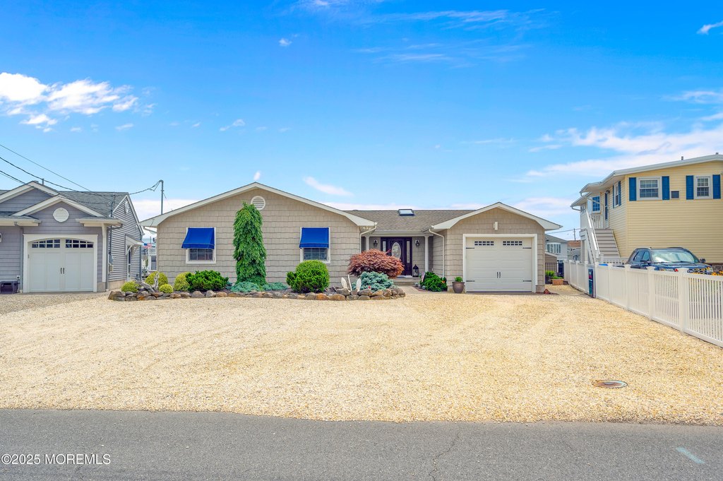 Lavallette, New Jersey, 08735, United States, 4 Bedrooms Bedrooms, ,3 BathroomsBathrooms,Residential,Forsale,1922713