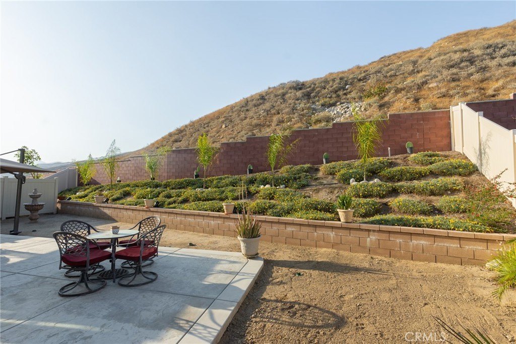 Highland, California, 92346, United States, 5 Bedrooms Bedrooms, ,4 BathroomsBathrooms,Residential,Forsale,1908962