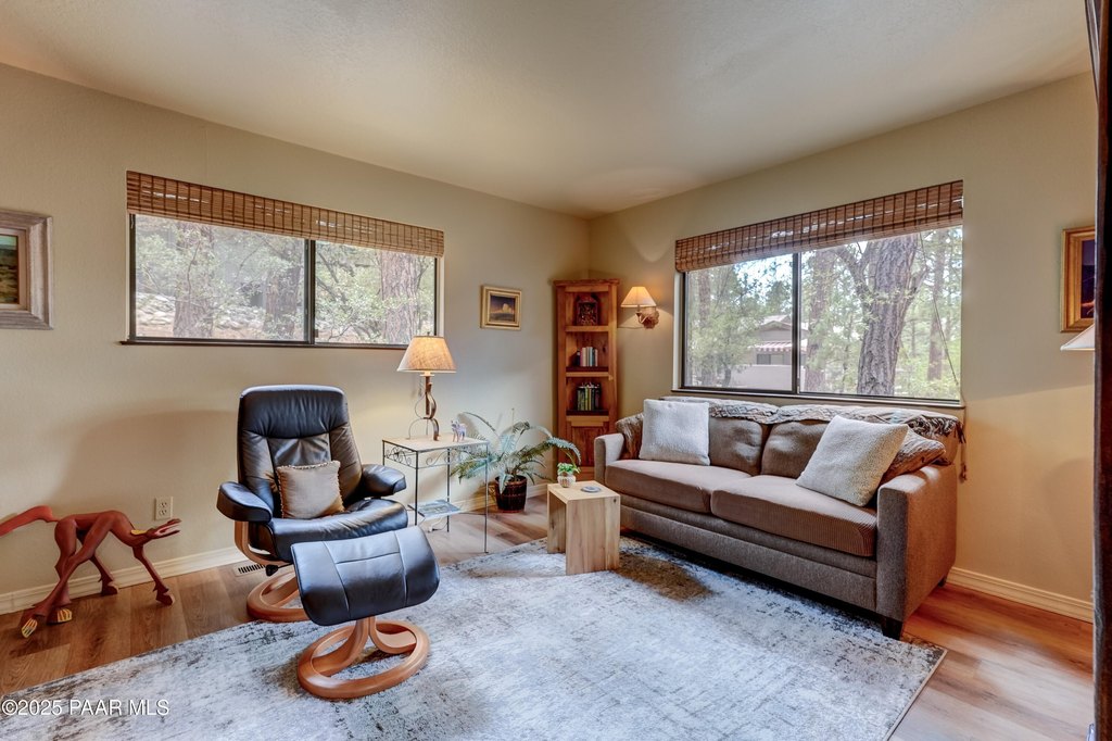 Prescott, Arizona, 86303, United States, 2 Bedrooms Bedrooms, ,2 BathroomsBathrooms,Residential,Forsale,1929273