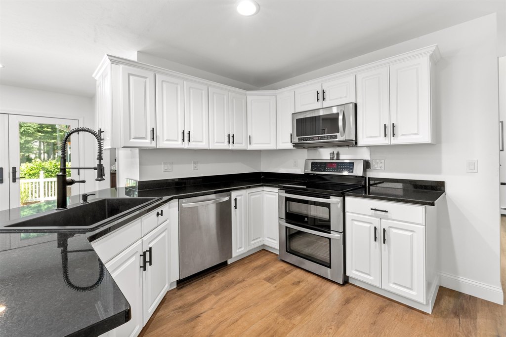 Hales Location, New Hampshire, 03860, United States, 3 Bedrooms Bedrooms, ,2.5 BathroomsBathrooms,Residential,Forsale,1941245