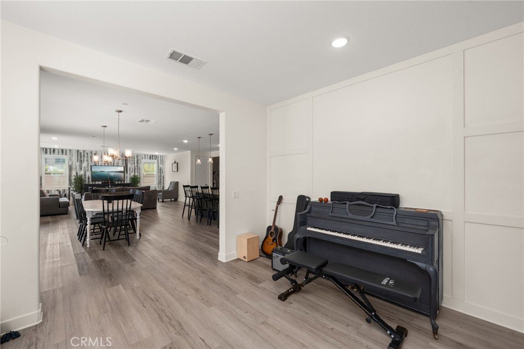 Menifee, California, 92584, United States, 5 Bedrooms Bedrooms, ,3 BathroomsBathrooms,Residential,Forsale,1941465