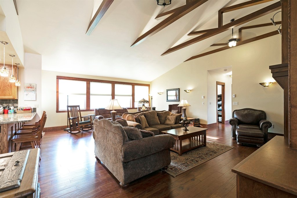 Corvallis, Montana, 59828, United States, 4 Bedrooms Bedrooms, ,3.5 BathroomsBathrooms,Residential,Forsale,1944296