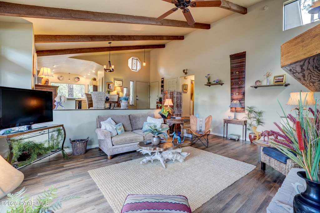 Prescott, Arizona, 86303, United States, 2 Bedrooms Bedrooms, ,2 BathroomsBathrooms,Residential,Forsale,1929273