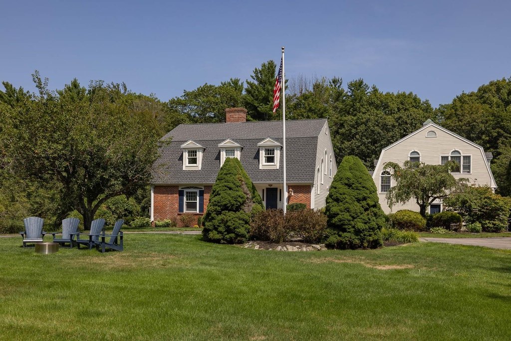 Rye, New Hampshire, 03870, United States, 3 Bedrooms Bedrooms, ,5.5 BathroomsBathrooms,Residential,Forsale,1952924