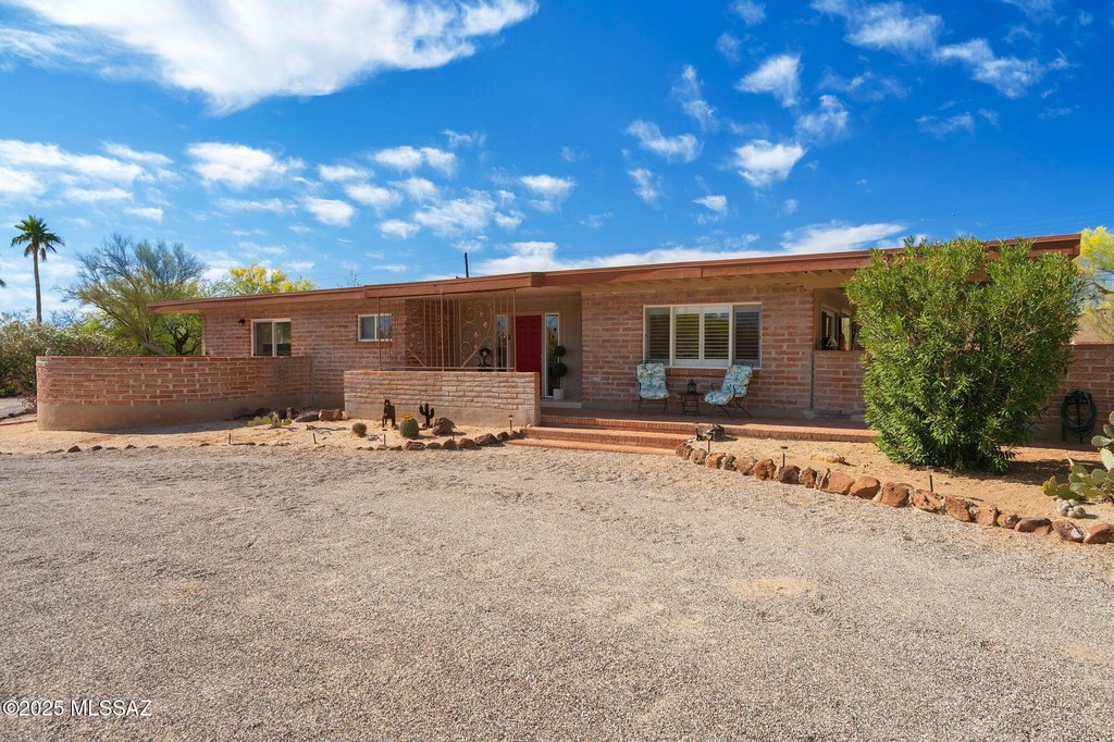 Tucson, Arizona, 85704, United States, 3 Bedrooms Bedrooms, ,2 BathroomsBathrooms,Residential,Forsale,1963524