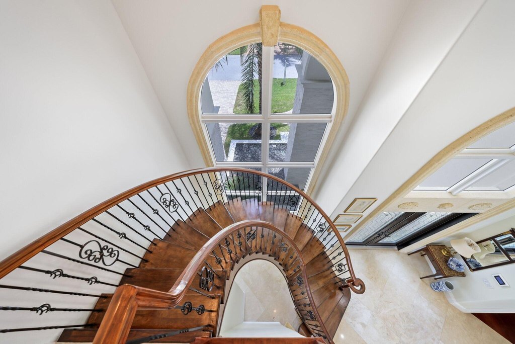 Delray Beach, Florida, 33483, United States, 5 Bedrooms Bedrooms, ,5.5 BathroomsBathrooms,Residential,Forsale,1996331