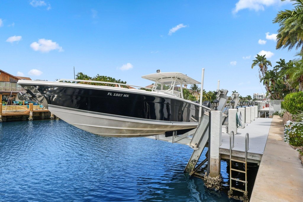 Delray Beach, Florida, 33483, United States, 5 Bedrooms Bedrooms, ,5.5 BathroomsBathrooms,Residential,Forsale,1996331