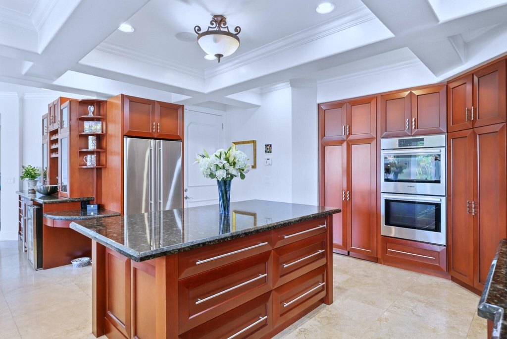 Delray Beach, Florida, 33483, United States, 5 Bedrooms Bedrooms, ,5.5 BathroomsBathrooms,Residential,Forsale,1996331