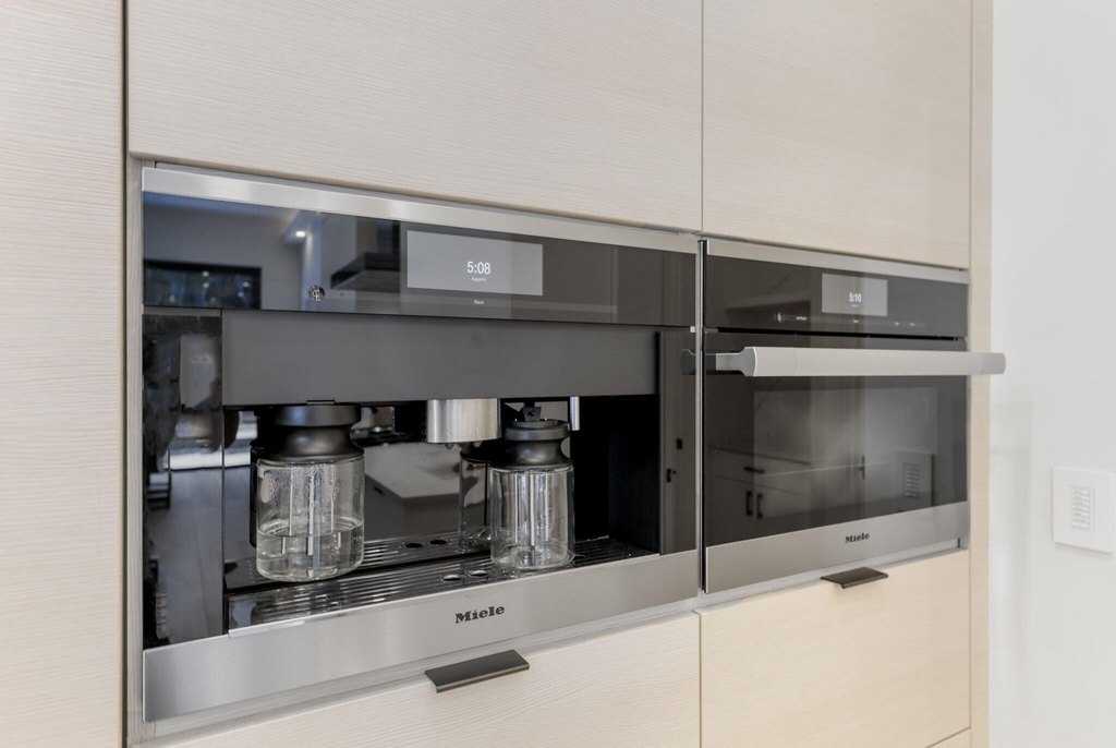 Boynton Beach, Florida, 33435, United States, 5 Bedrooms Bedrooms, ,5.5 BathroomsBathrooms,Residential,Forsale,1996310