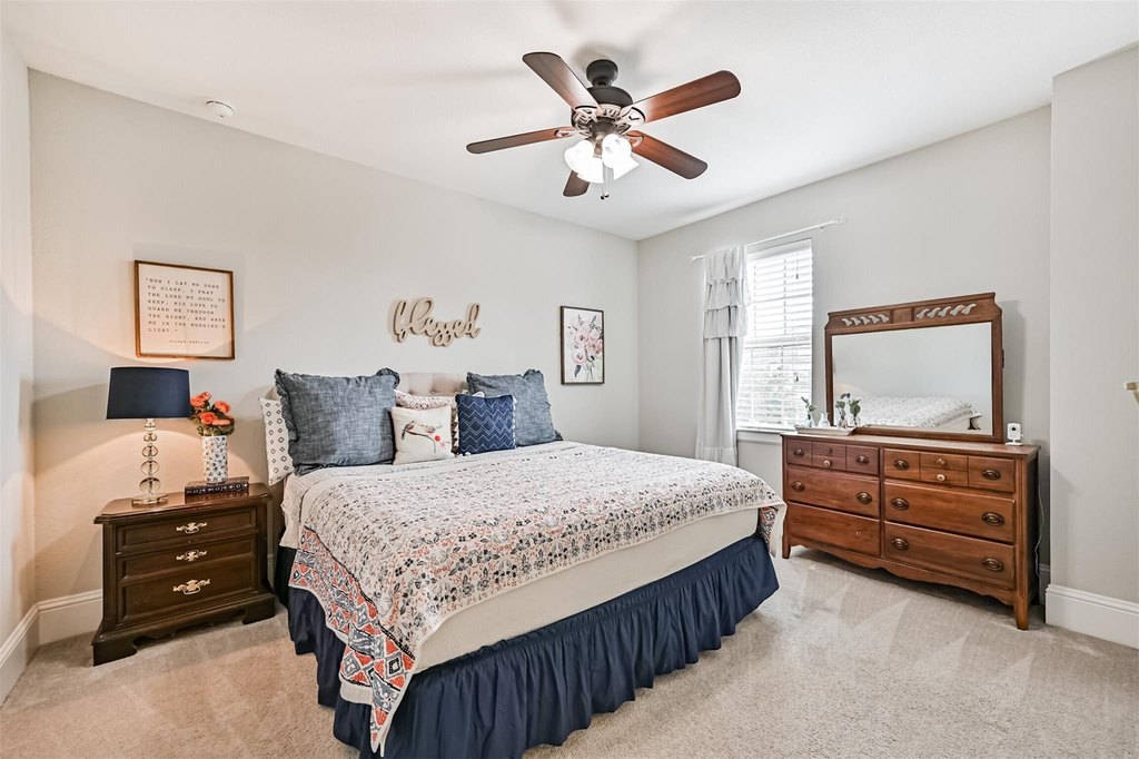 Friendswood, Texas, 77546, United States, 5 Bedrooms Bedrooms, ,4 BathroomsBathrooms,Residential,Forsale,1936498