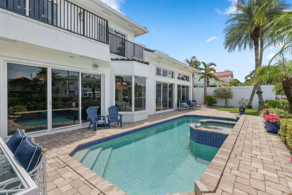 Delray Beach, Florida, 33483, United States, 5 Bedrooms Bedrooms, ,5.5 BathroomsBathrooms,Residential,Forsale,1996331