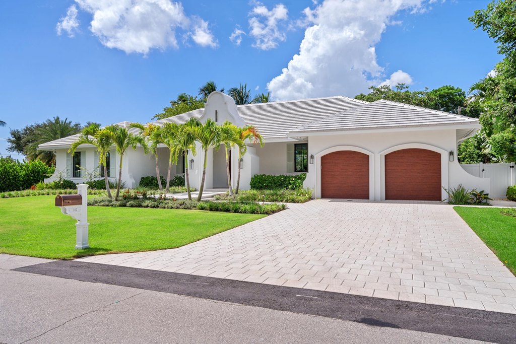 Delray Beach, Florida, 33444, United States, 4 Bedrooms Bedrooms, ,3.5 BathroomsBathrooms,Residential,Forsale,1929735