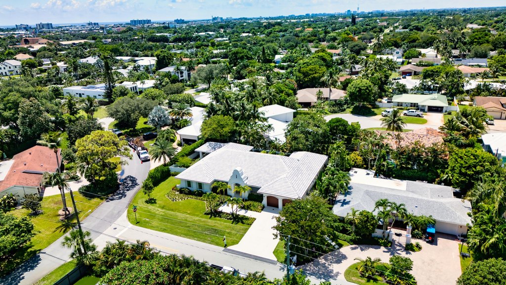 Delray Beach, Florida, 33444, United States, 4 Bedrooms Bedrooms, ,3.5 BathroomsBathrooms,Residential,Forsale,1929735