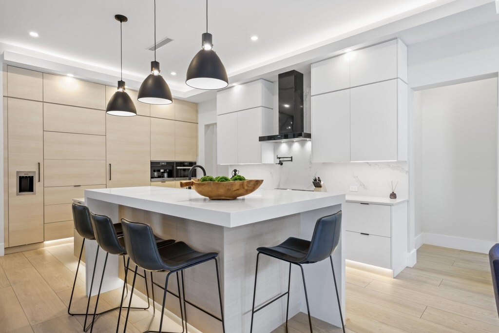 Boynton Beach, Florida, 33435, United States, 5 Bedrooms Bedrooms, ,5.5 BathroomsBathrooms,Residential,Forsale,1996310