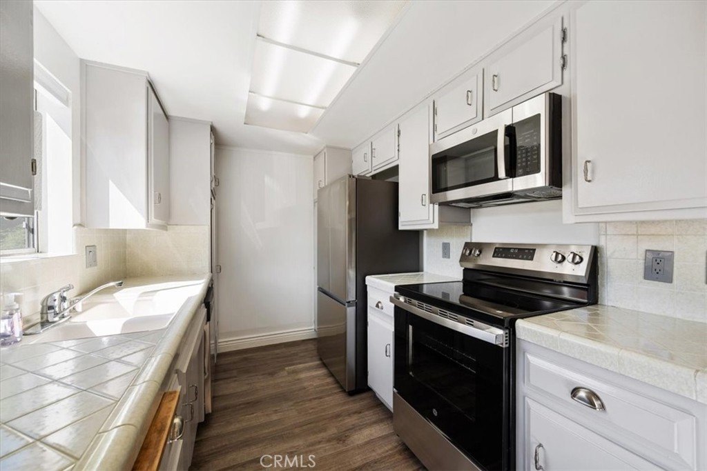 San Luis Obispo, California, 93405, United States, 2 Bedrooms Bedrooms, ,1.5 BathroomsBathrooms,Residential,Forsale,1929256