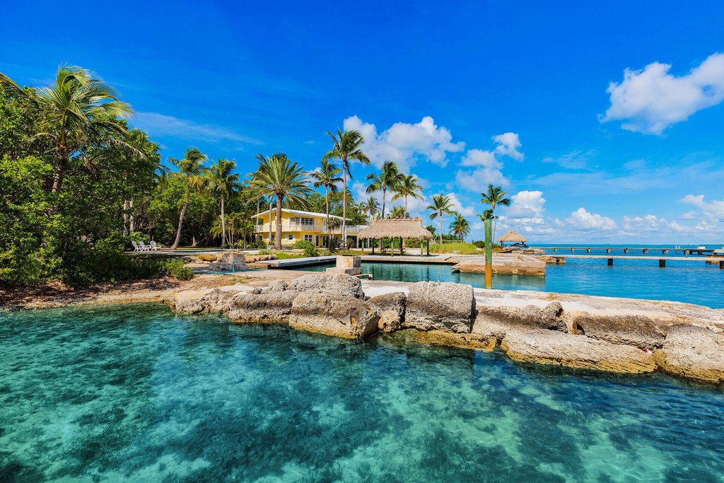 Key Largo, Florida, 33037, United States, ,Land,Forsale,2011117